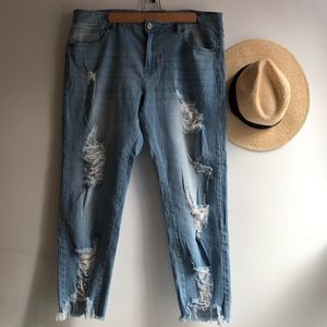 Skinny Distressed Fray Hem Cropped Jeans